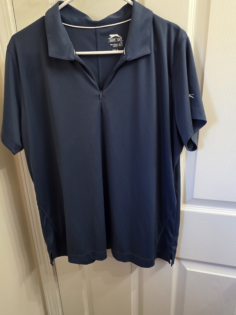 2 Laze Ger Golf Shirts. Navy & Black Short-Sleeve Quarter-Zip Polo